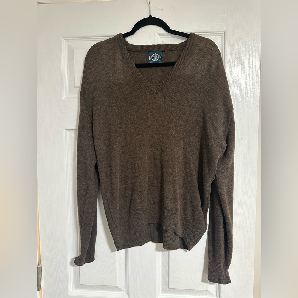 Jantzen Vintage USA Made Size M Brown Vneck Pullover Sweater Men